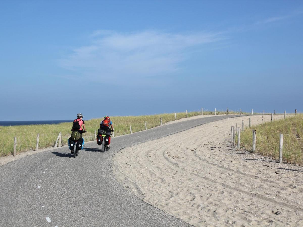 Charming Holiday Home In Egmond Aan Zee Near Seabeach Eksteriør billede